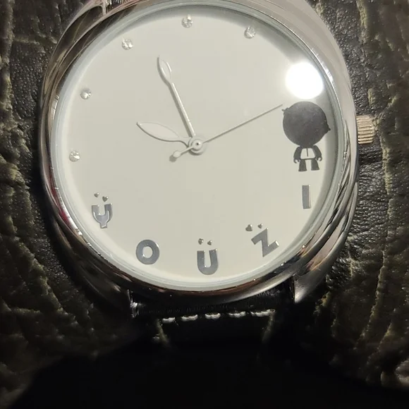 Watch - Picture 4 of 10